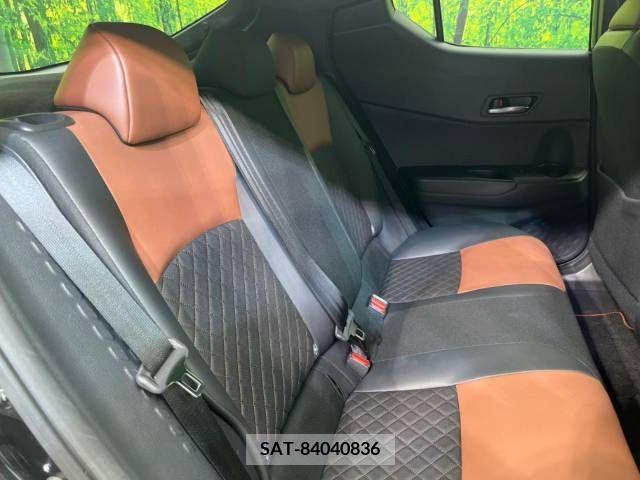 Toyota C-HR 2019-04 234260-9