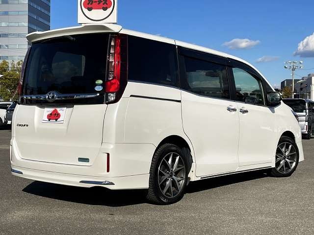 Toyota ESQUIRE 2015-10 187900-2