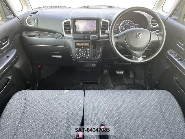 Suzuki SPACIA 2017-09 312234-1