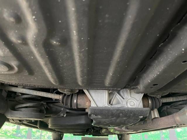 Toyota VOXY 2019-02 23743-19