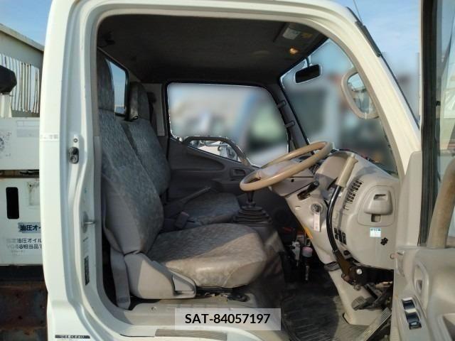 Hino DUTRO 2006-09 268097-11