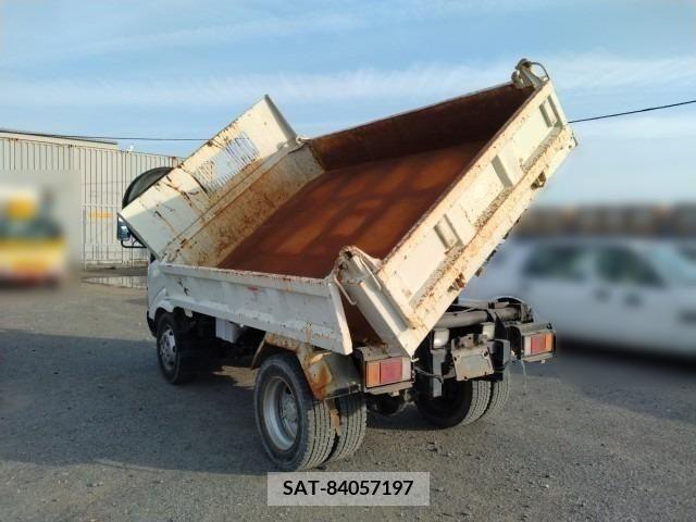Hino DUTRO 2006-09 268097-17