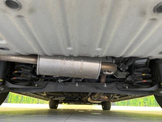 Nissan SERENA 2017-04 13638-18