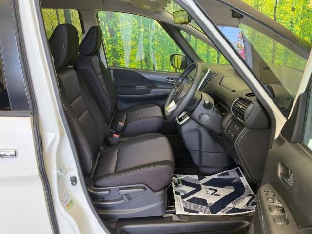 Nissan SERENA 2017-04 13638-7