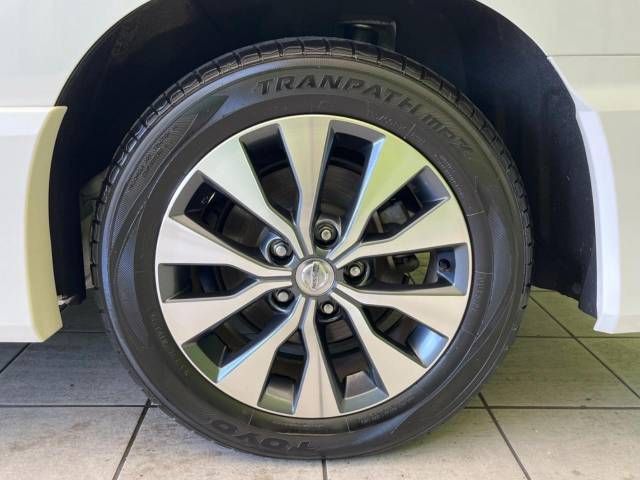 Nissan SERENA 2017-04 13638-13