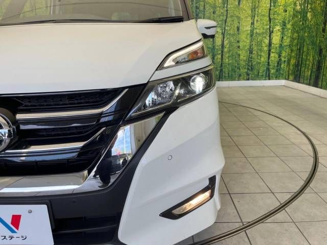 Nissan SERENA 2017-04 13638-12