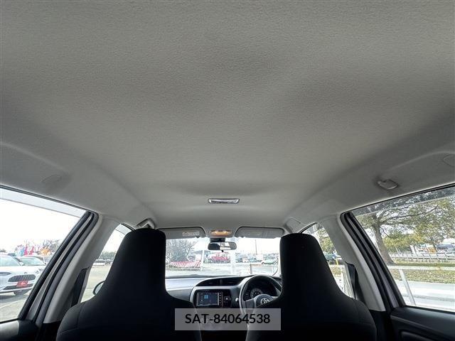 Toyota VITZ 2018-01 209651-18