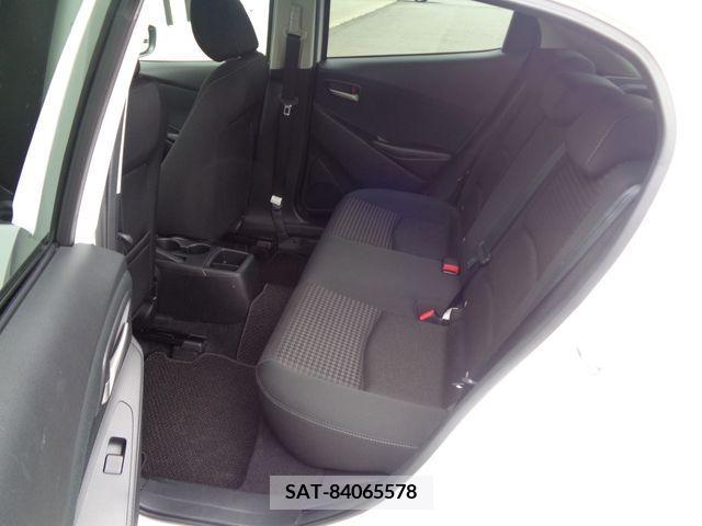 Mazda DEMIO 2018-02 396402-26