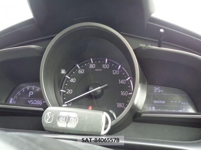 Mazda DEMIO 2018-02 396402-25