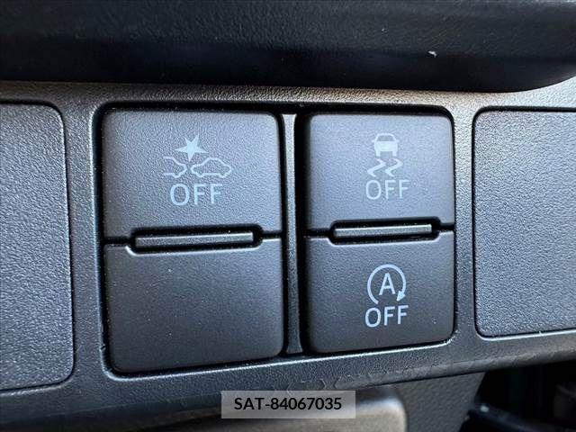 Toyota ROOMY 2023-01 311181-5