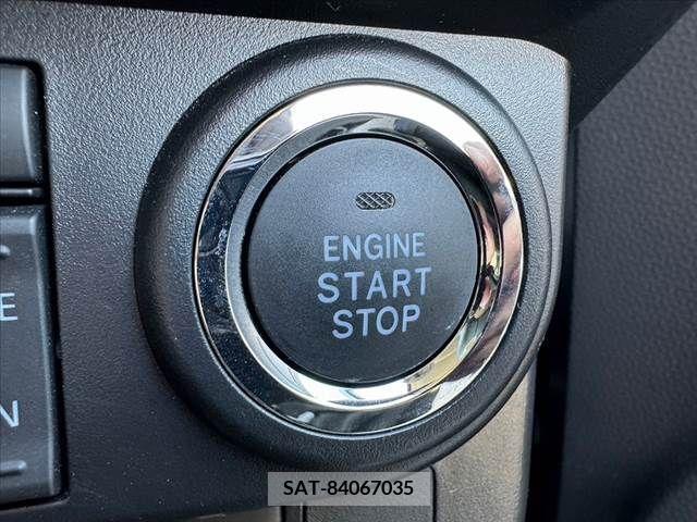 Toyota ROOMY 2023-01 311181-3