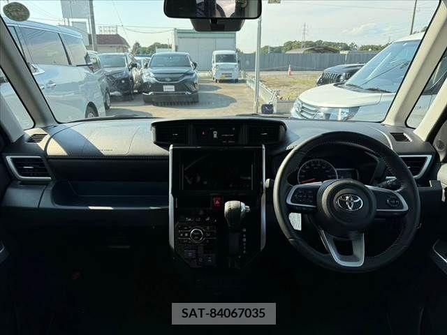 Toyota ROOMY 2023-01 311181-1