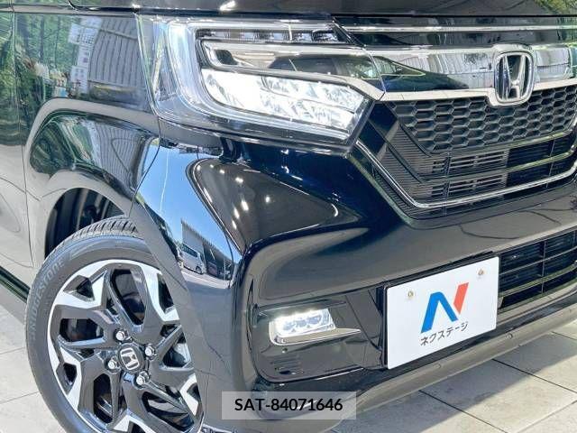Honda N BOX CUSTOM 2019-04 279018-11