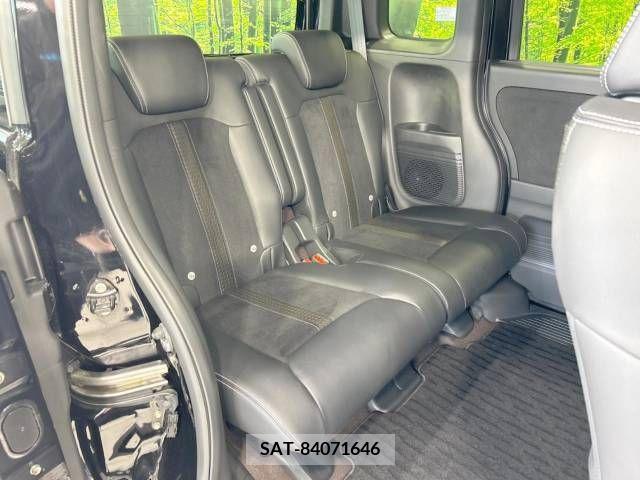 Honda N BOX CUSTOM 2019-04 279018-9