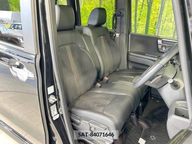 Honda N BOX CUSTOM 2019-04 279018-8