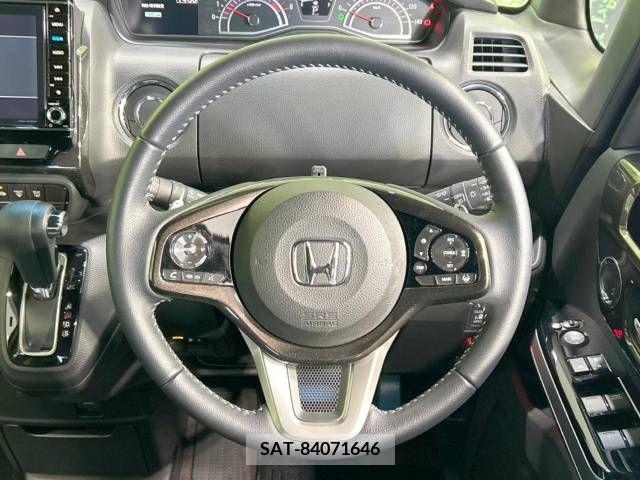 Honda N BOX CUSTOM 2019-04 279018-19