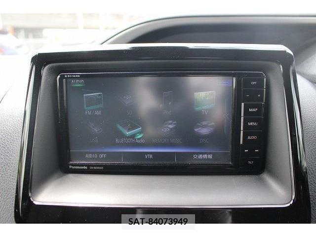 Toyota VOXY 2018-07 370322-3