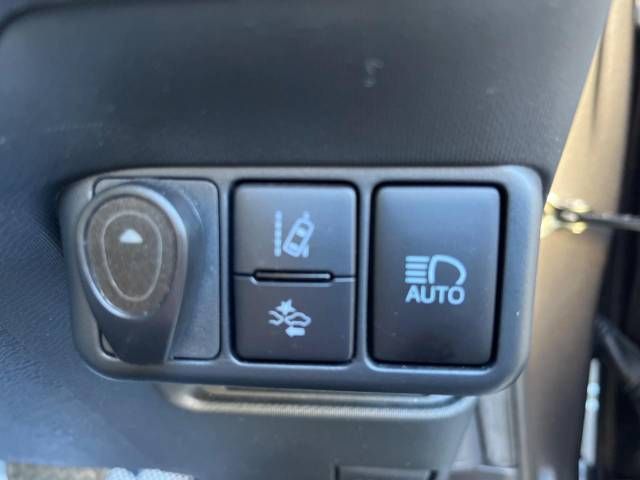 Toyota AQUA 2020-04 192629-7