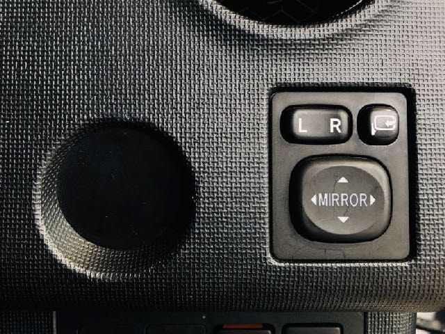 Toyota PORTE 2015-03 4959-15