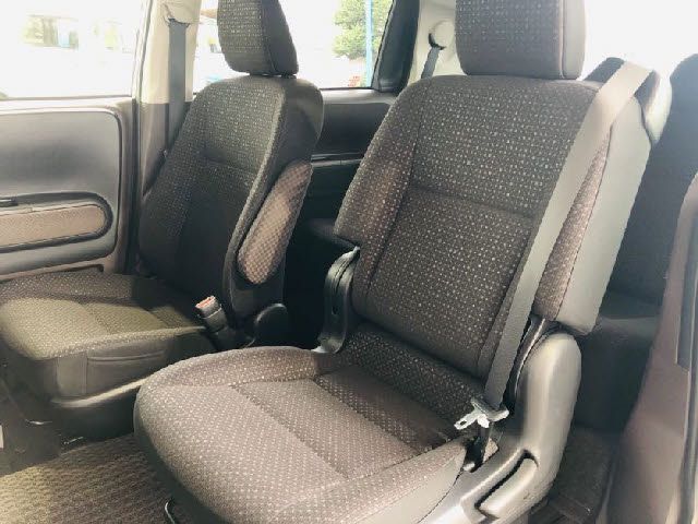 Toyota PORTE 2015-03 4959-12