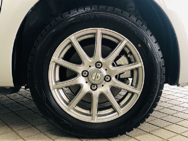 Toyota PORTE 2015-03 4959-26