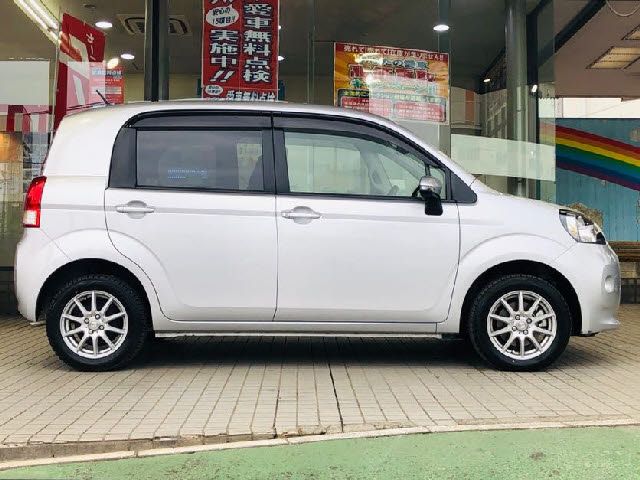 Toyota PORTE 2015-03 4959-4
