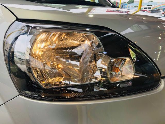 Toyota PORTE 2015-03 4959-10