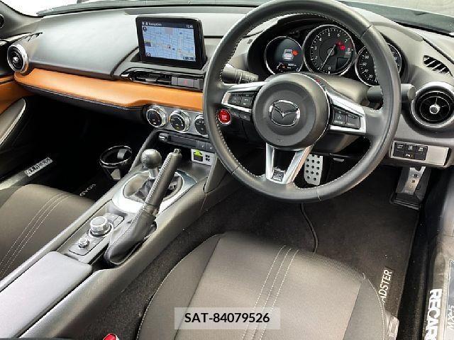 Mazda ROADSTER 2022-08 283508-1