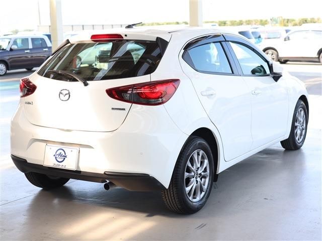 Mazda MAZDA2 2019-10 194959-5