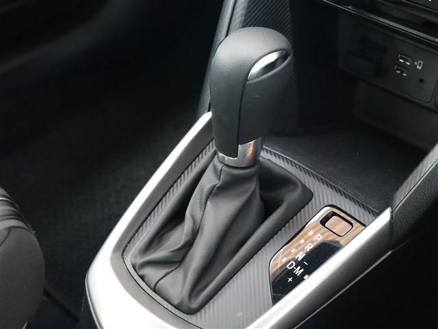 Mazda MAZDA2 2019-10 194959-8