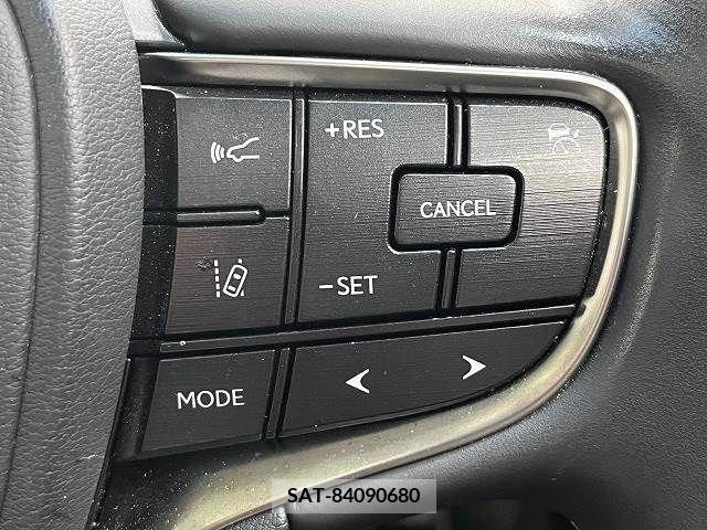 Lexus ES 2019-03 275234-6