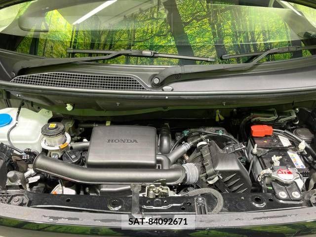 Honda N BOX 2022-06 217209-18