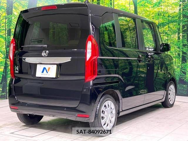 Honda N BOX 2022-06 217209-17