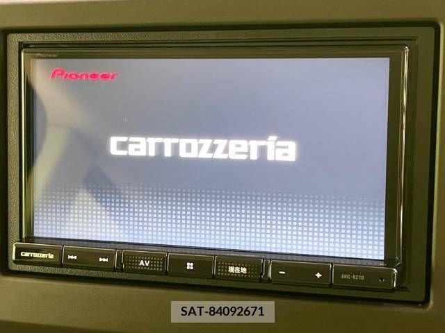 Honda N BOX 2022-06 217209-2
