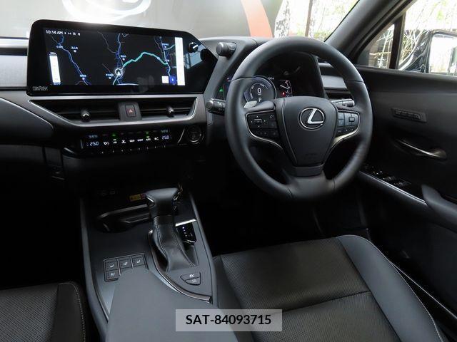 Lexus UX 2022-11 218440-18