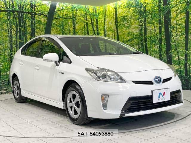 Toyota PRIUS 2014-03 342664-16