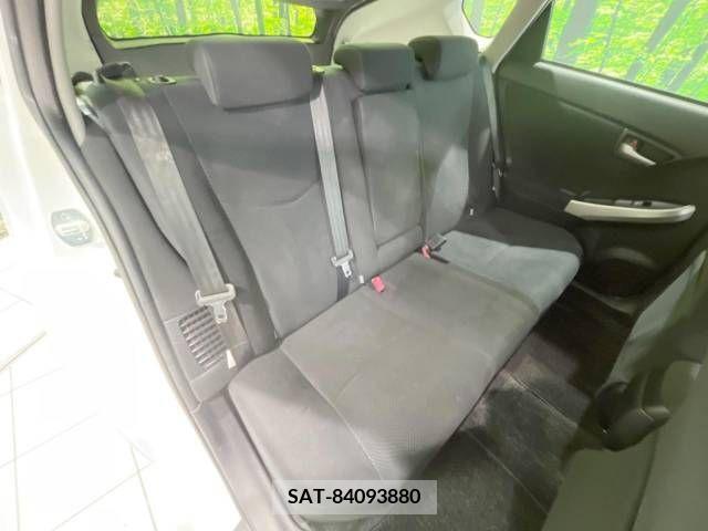 Toyota PRIUS 2014-03 342664-9