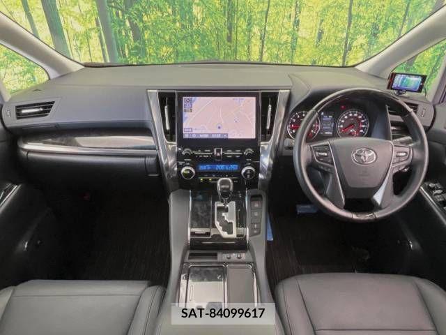 Toyota ALPHARD 2020-08 339147-1