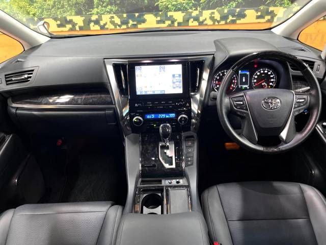 Toyota ALPHARD 2020-07 10995-1