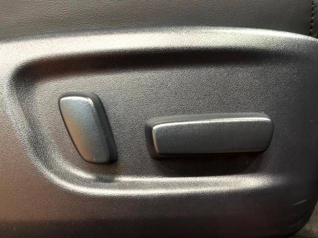 Toyota ALPHARD 2020-07 10995-7