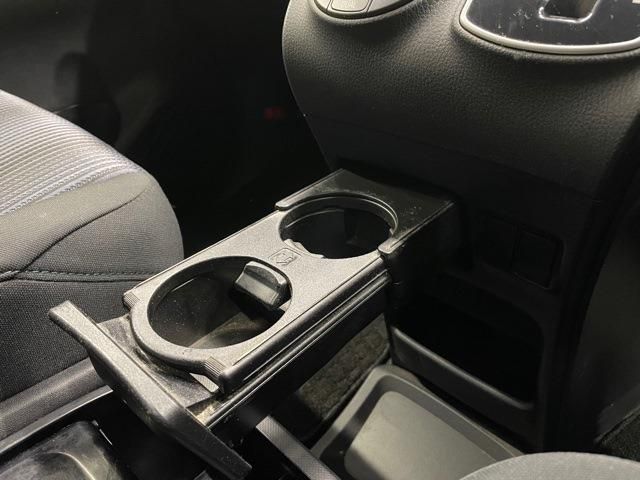 Toyota VOXY 2014-05 16960-21