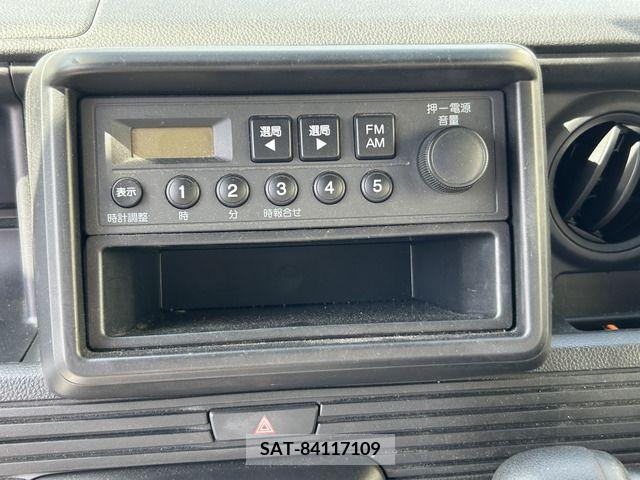 Honda N-VAN 2019-06 384600-19