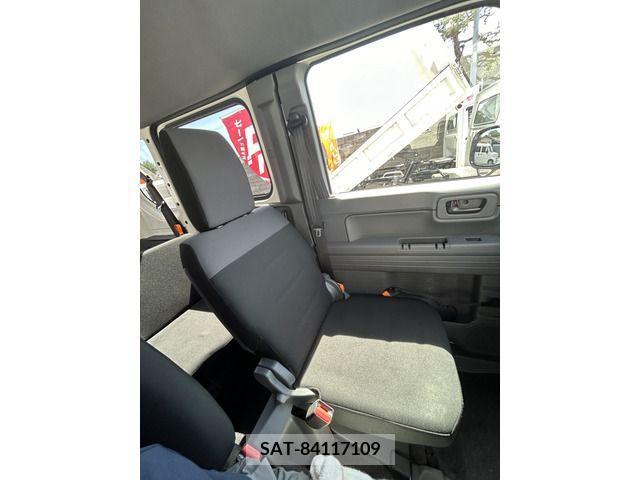 Honda N-VAN 2019-06 384600-15