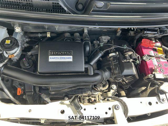 Honda N-VAN 2019-06 384600-3