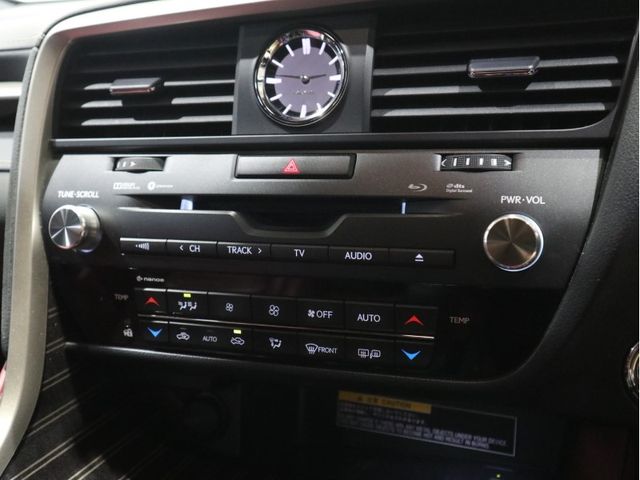 Lexus RX 2016-06 18055-22
