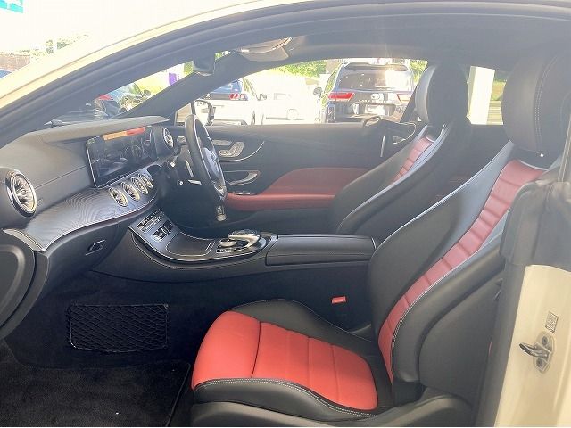 Mercedes Benz E-CLASS 2017-06 6881-4