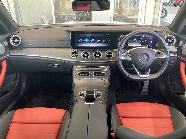 Mercedes Benz E-CLASS 2017-06 6881-2