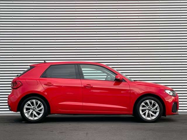 Audi A1 2021-02 23358-4