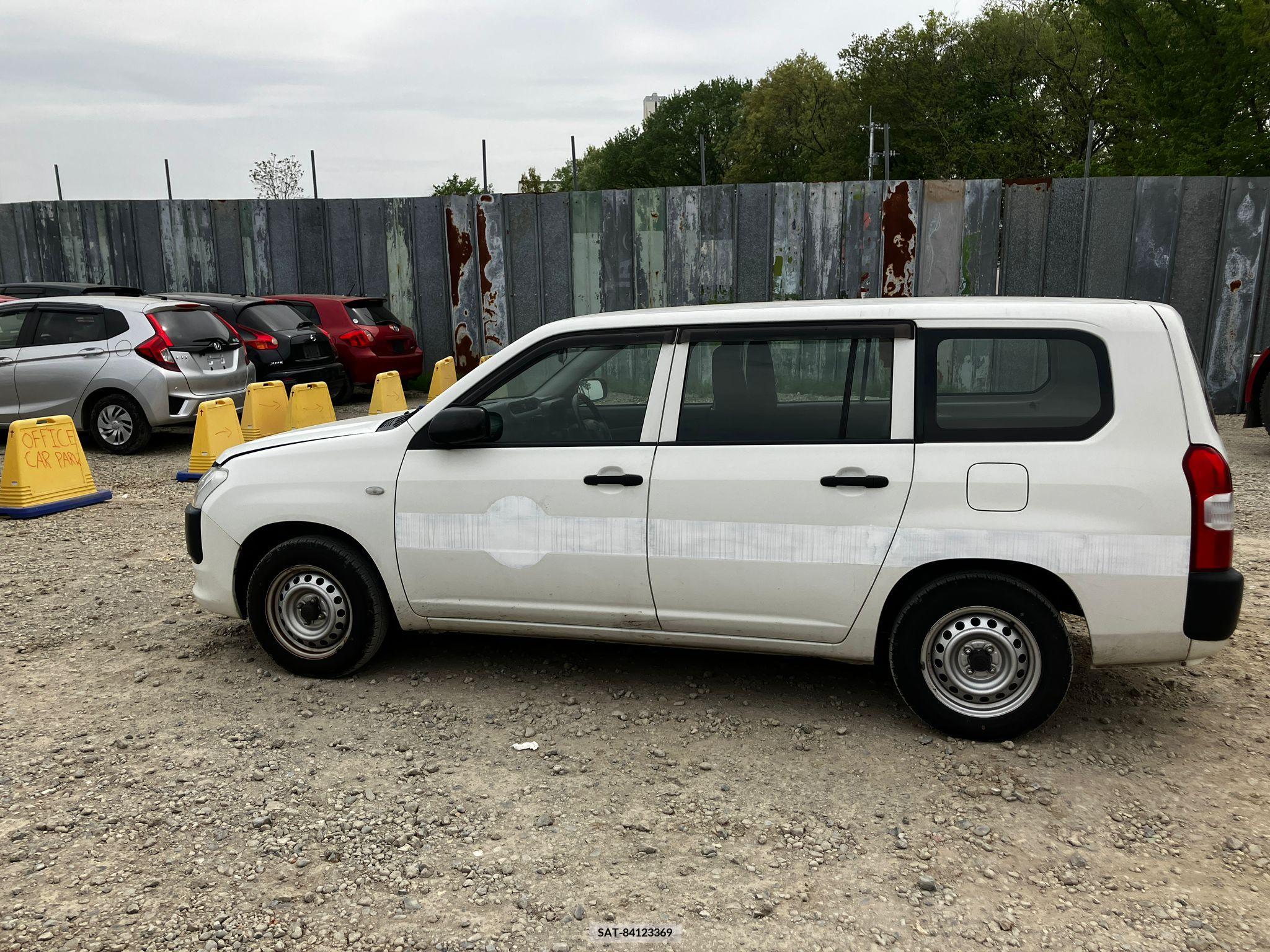 Toyota PROBOX VAN 2017-02 258231-5