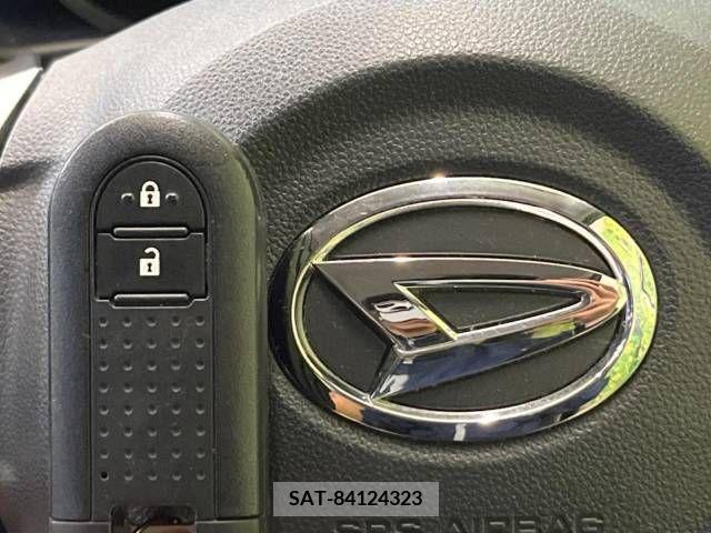 Daihatsu CAST 2015-09 263895-7